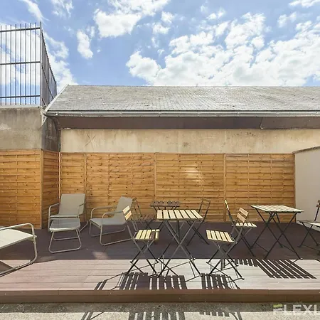 Charming 16m In 20 With Shared Terrace * 巴黎