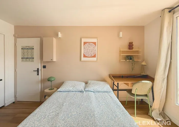 Charming 16m In 20 With Shared Terrace 公寓