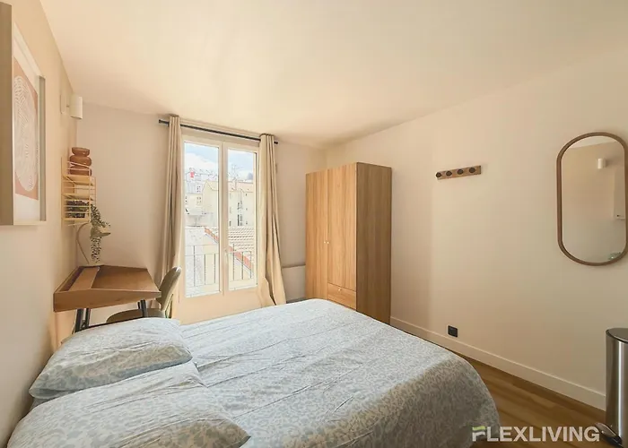 Charming 16m In 20 With Shared Terrace