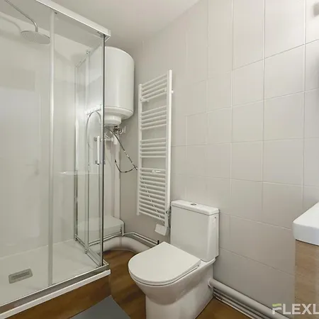 Apartman Charming 16m In 20 With Shared Terrace Párizs