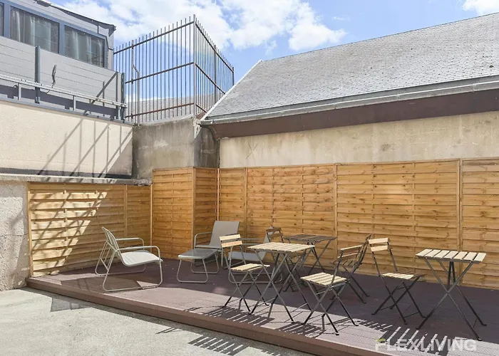 Apartamento Charming 16m In 20 With Shared Terrace París