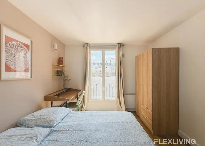 Charming 16m In 20 With Shared Terrace *